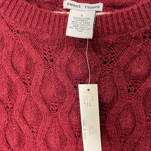 Sweet Romeo Red Popcorn Sweater - Picture 5 of 6